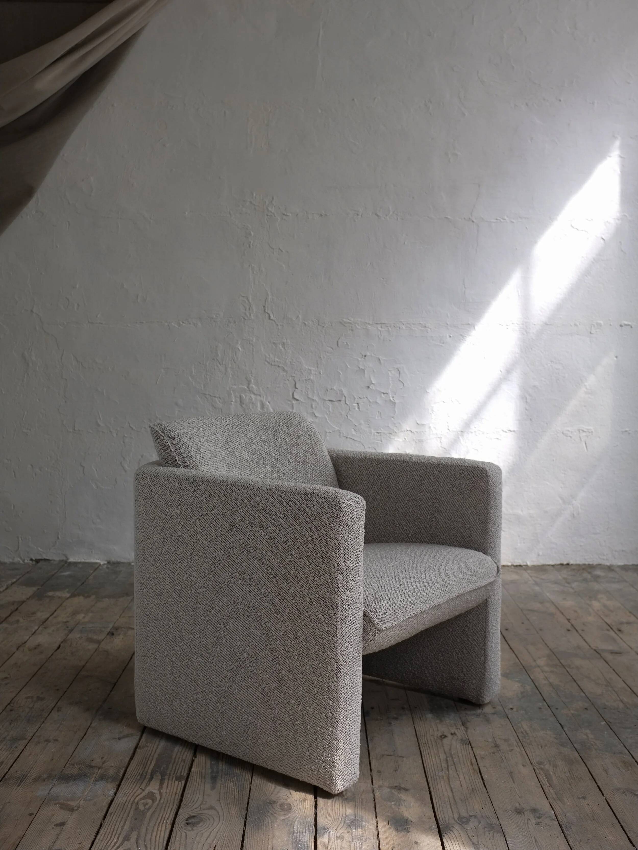 Fauteuil lounge Gray Dedar en bouclette | Années 1990