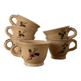 Flowery cups