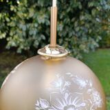 Suspension belle époque verre dépoli jaune doré, franges perlées