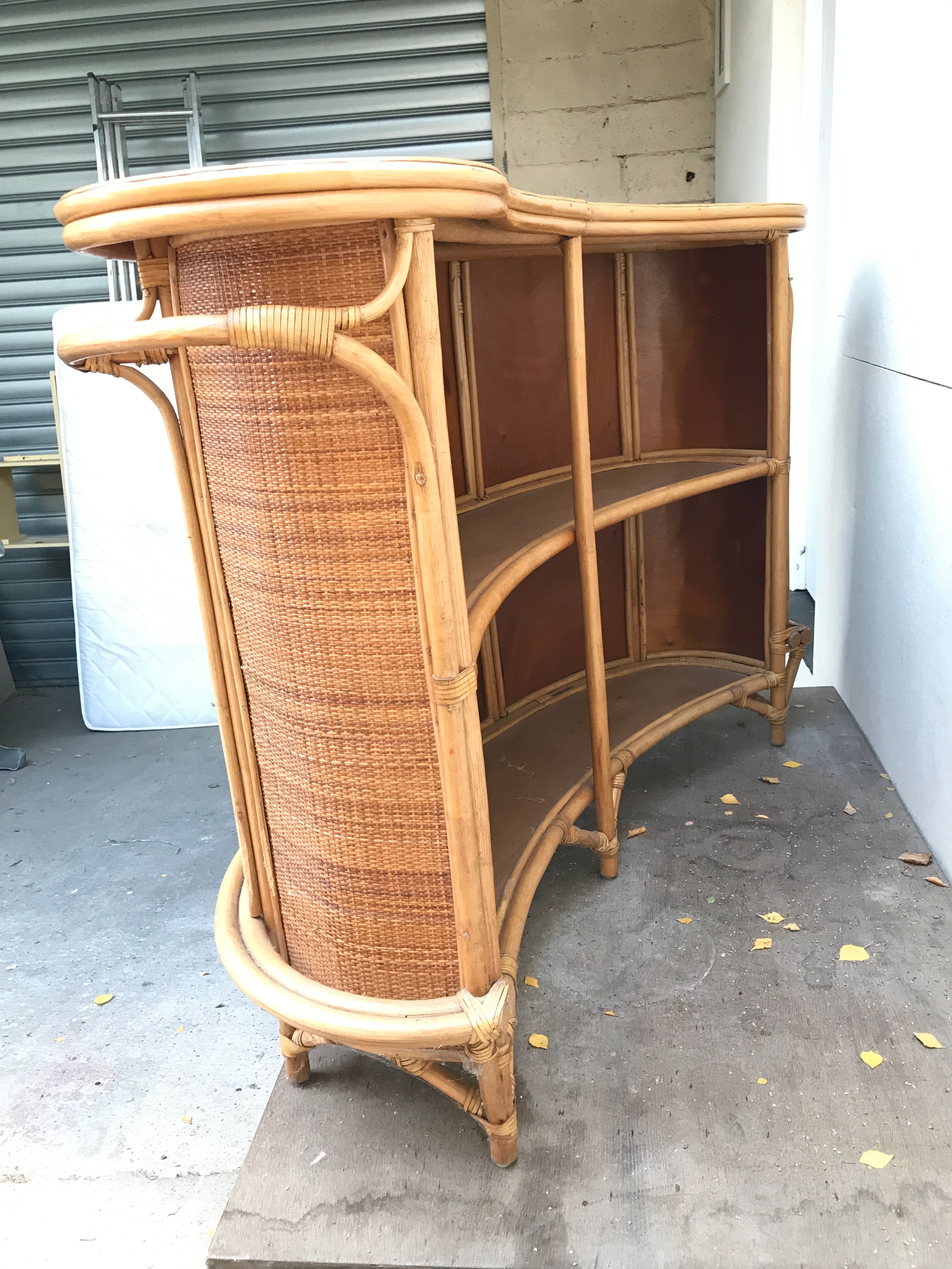 Vintage rattan bar
