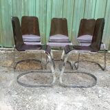Chairs in plexiglas with chrome metal base