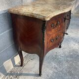 Rosewood chest of drawers