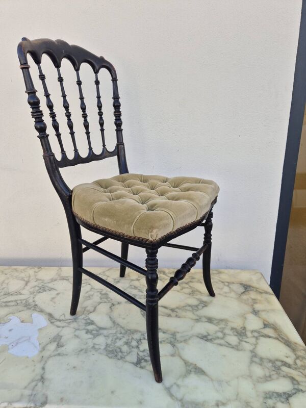 Chaise Napoléon III en bois noirci 19éme