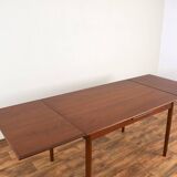 Table à manger extensible en teck danois du milieu du siècle, années 1960.