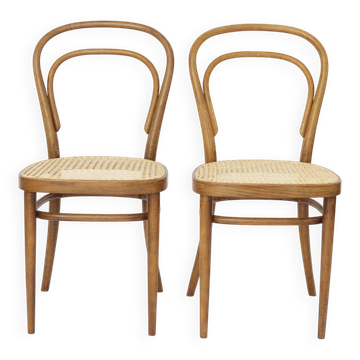 Pair of Vintage Thonet Model 14 Chairs | Radomsko Bentwood Dining Chairs |