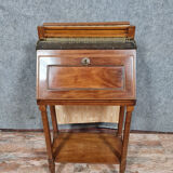 Louis XVI era sweet banknote with removable mahogany upper part circa 1780