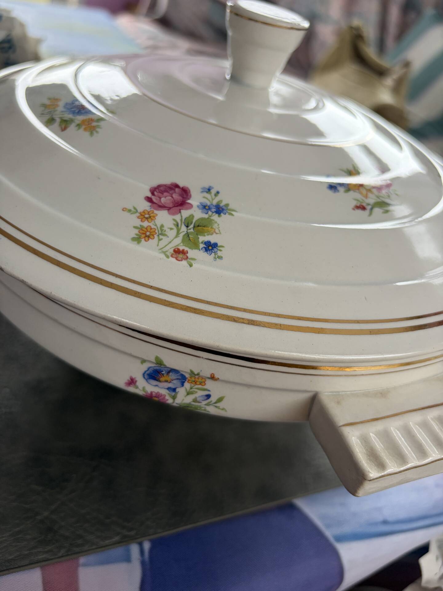 Vintage soup tureen with Art Deco flowers, opaque porcelain, Versailles.