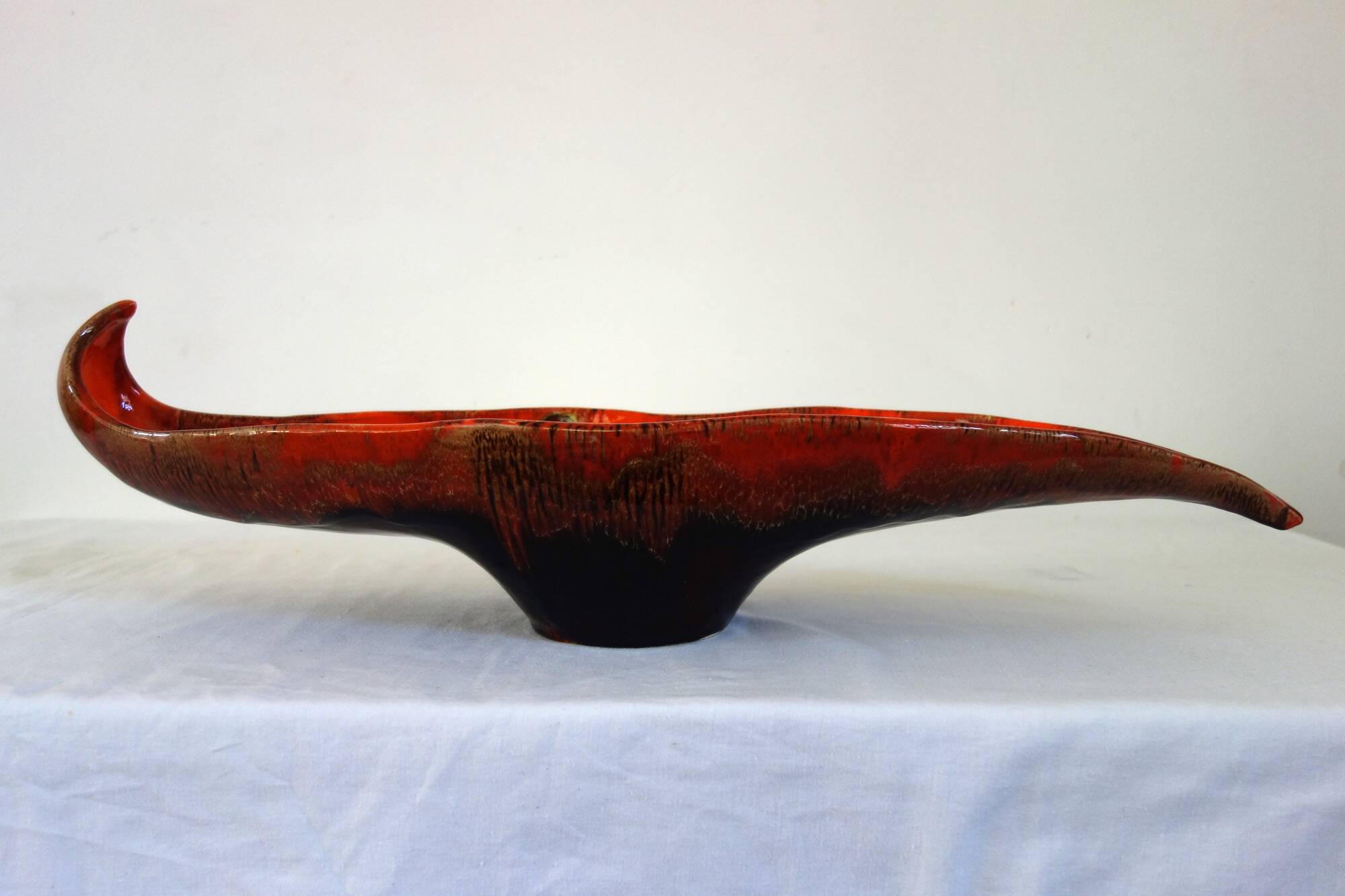 Huge fruit bowl signed Luc, Vallauris, 1950s/1960s