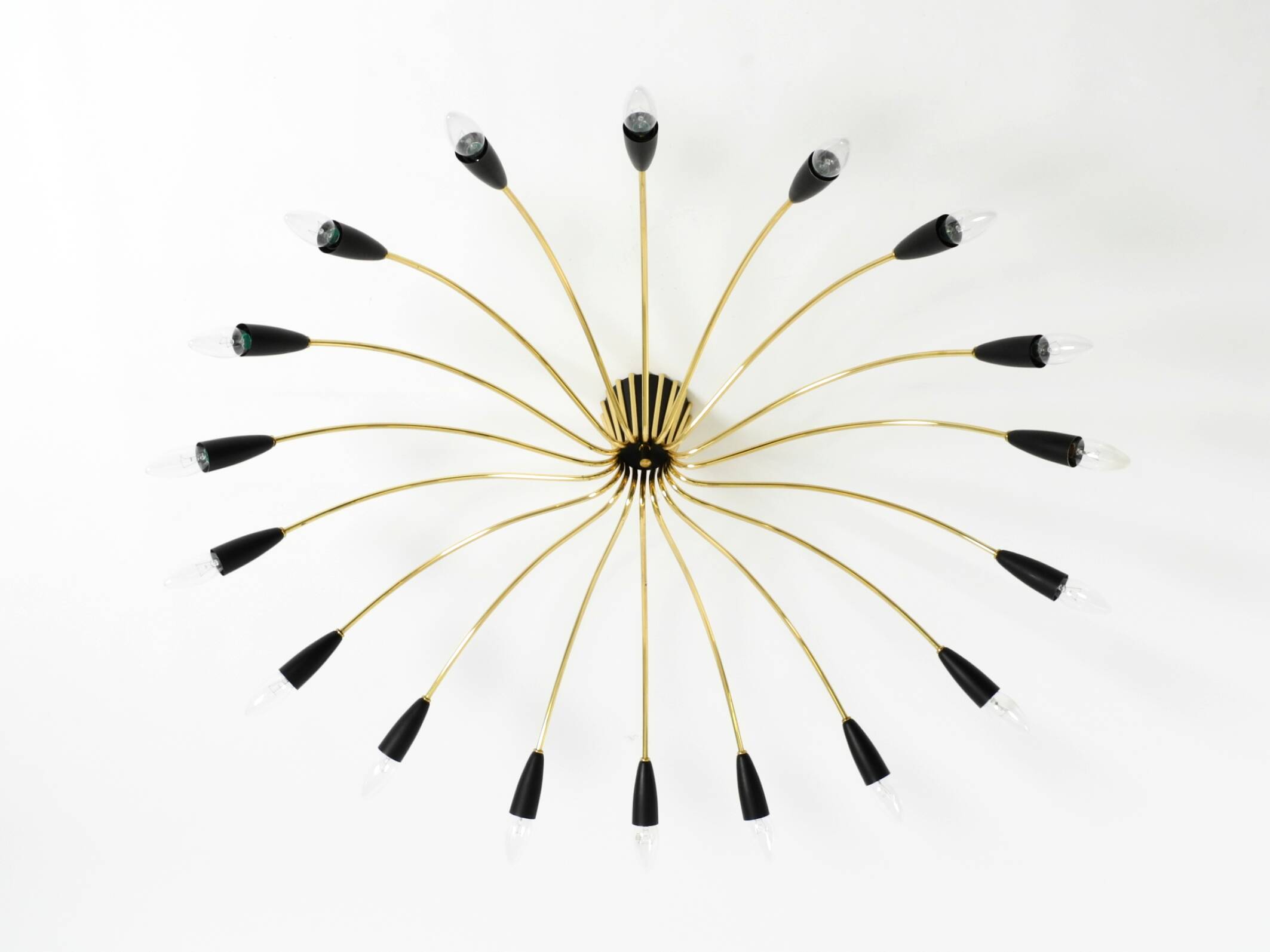 Huge 18-arm mid-century modern brass Sputnik ceiling lamp | Ø 113 cm