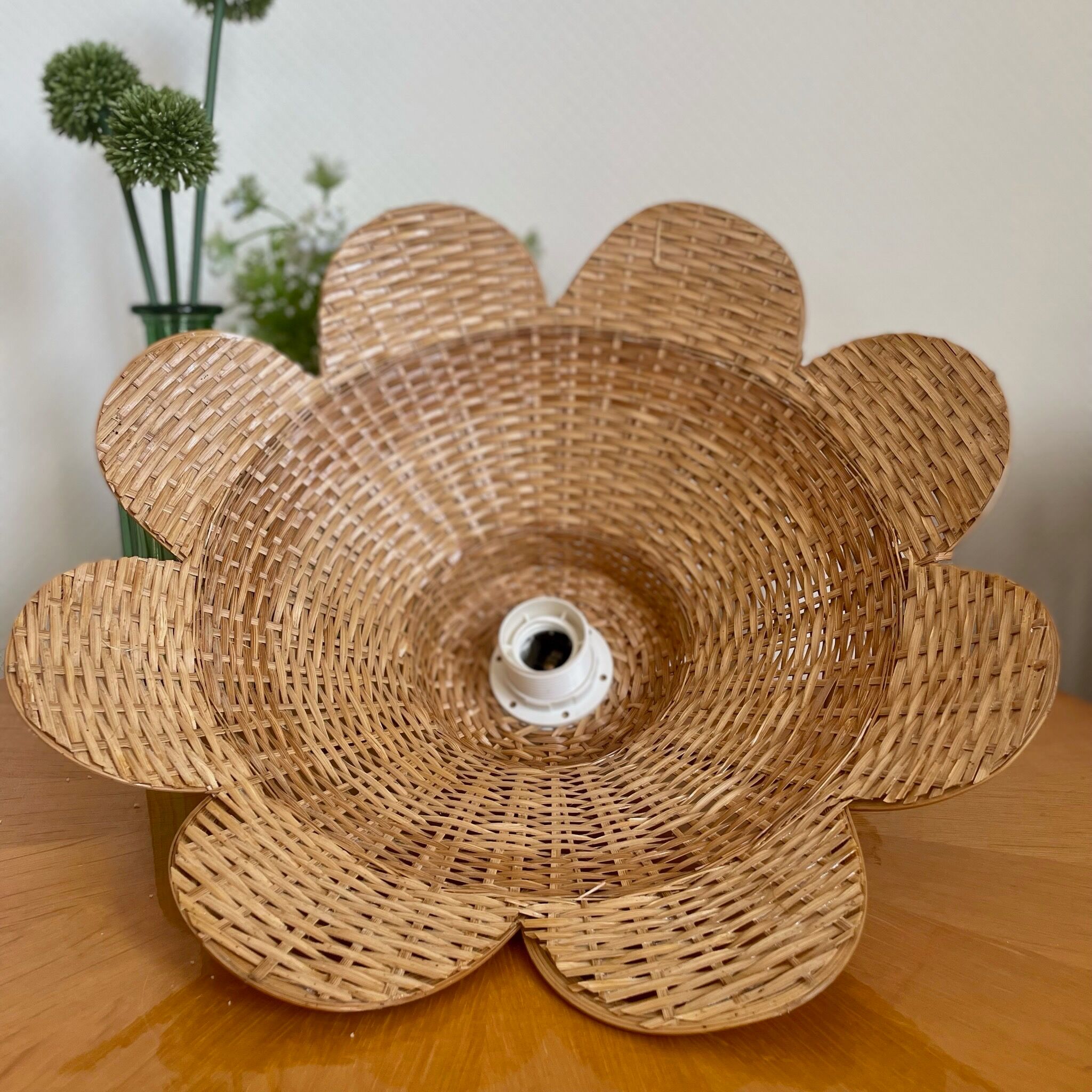 Vintage rattan pendant lamp