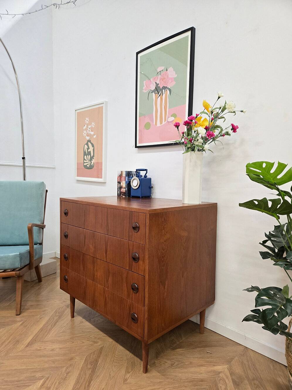 Commode vintage