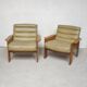 Paire de fauteuils cuir vert 1960
