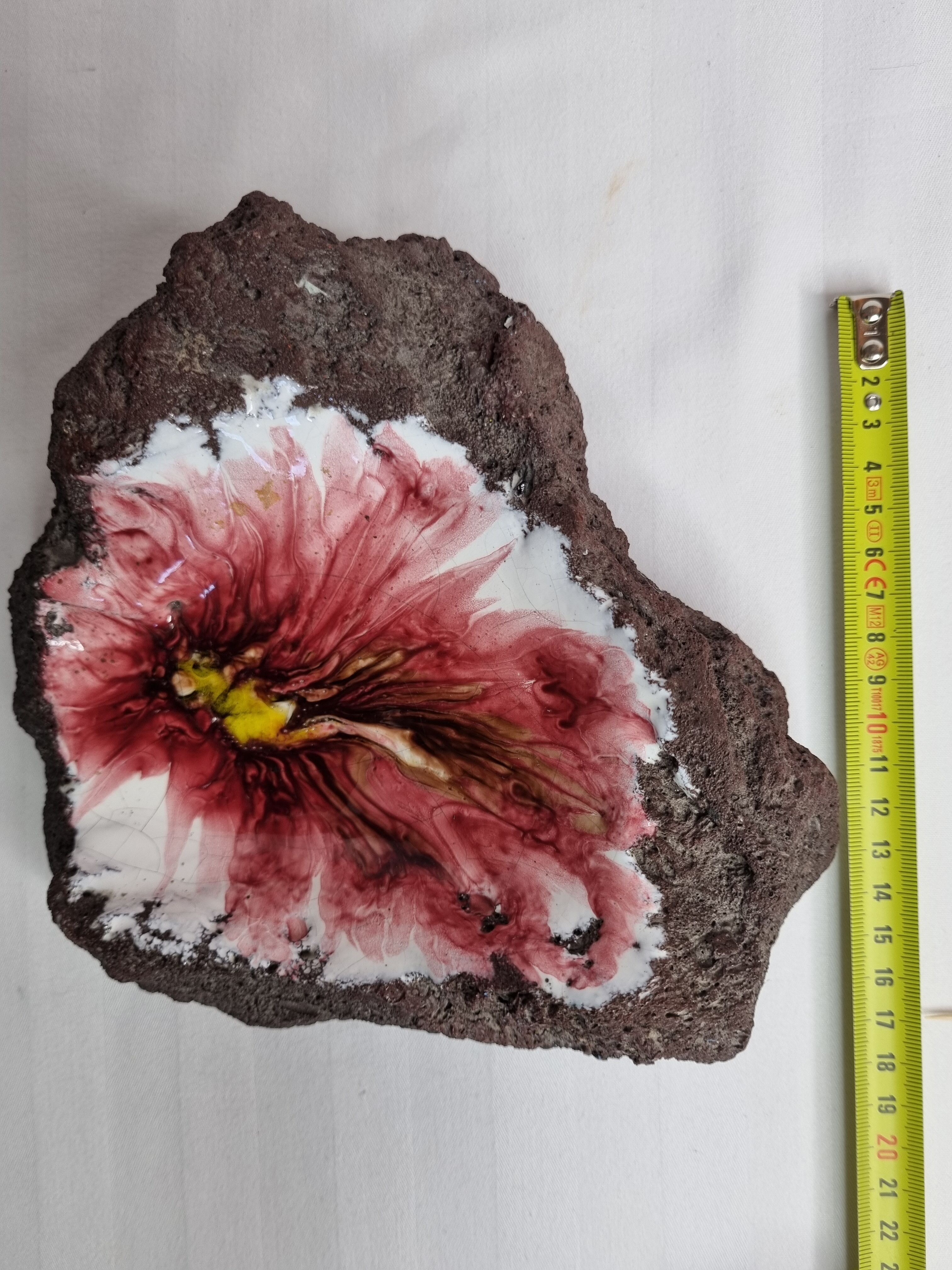 Empty pocket in vintage enamelled lava stone, 20 cm