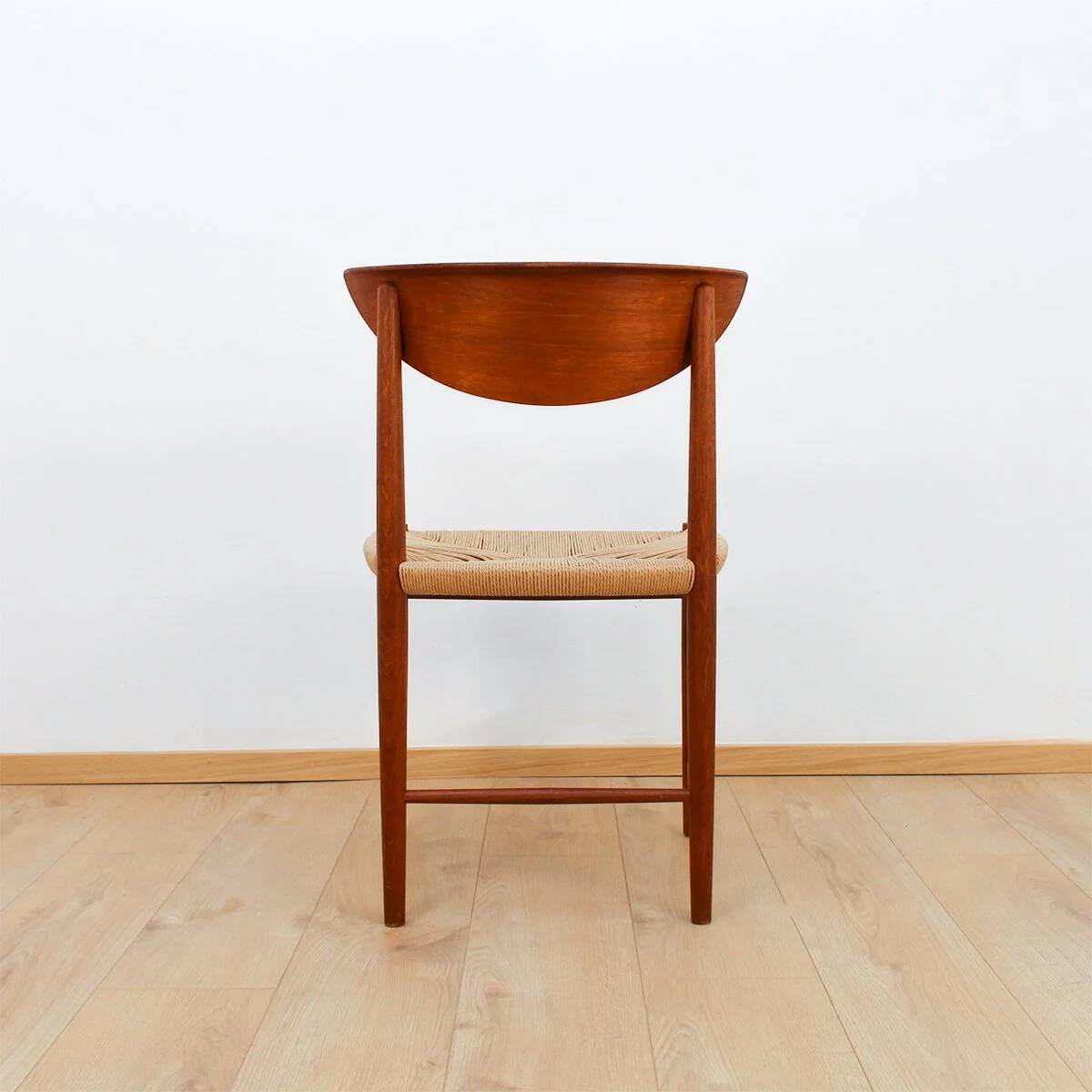 Ensemble de 2 chaises en teck par Peter Hvidt et Orla-Molgaard Nielsen