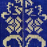Tapis floral roumain tissé à la main en laine, fond violet et jaune