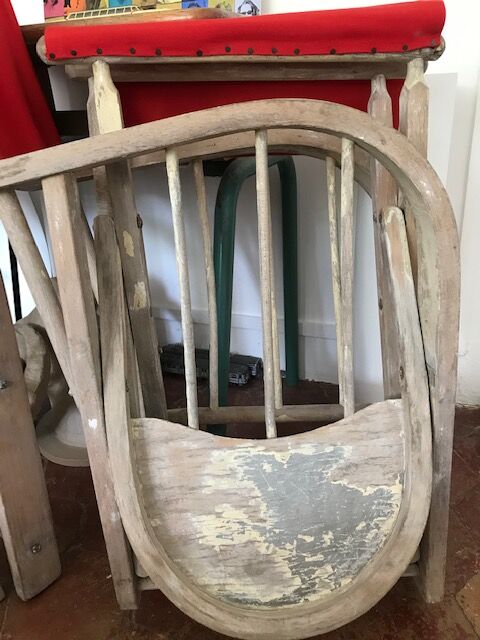 Pair of folding chairs