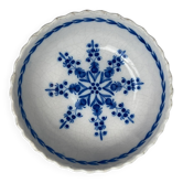 Rambervillers, antique earthenware dish with blue decoration from the 19th century.