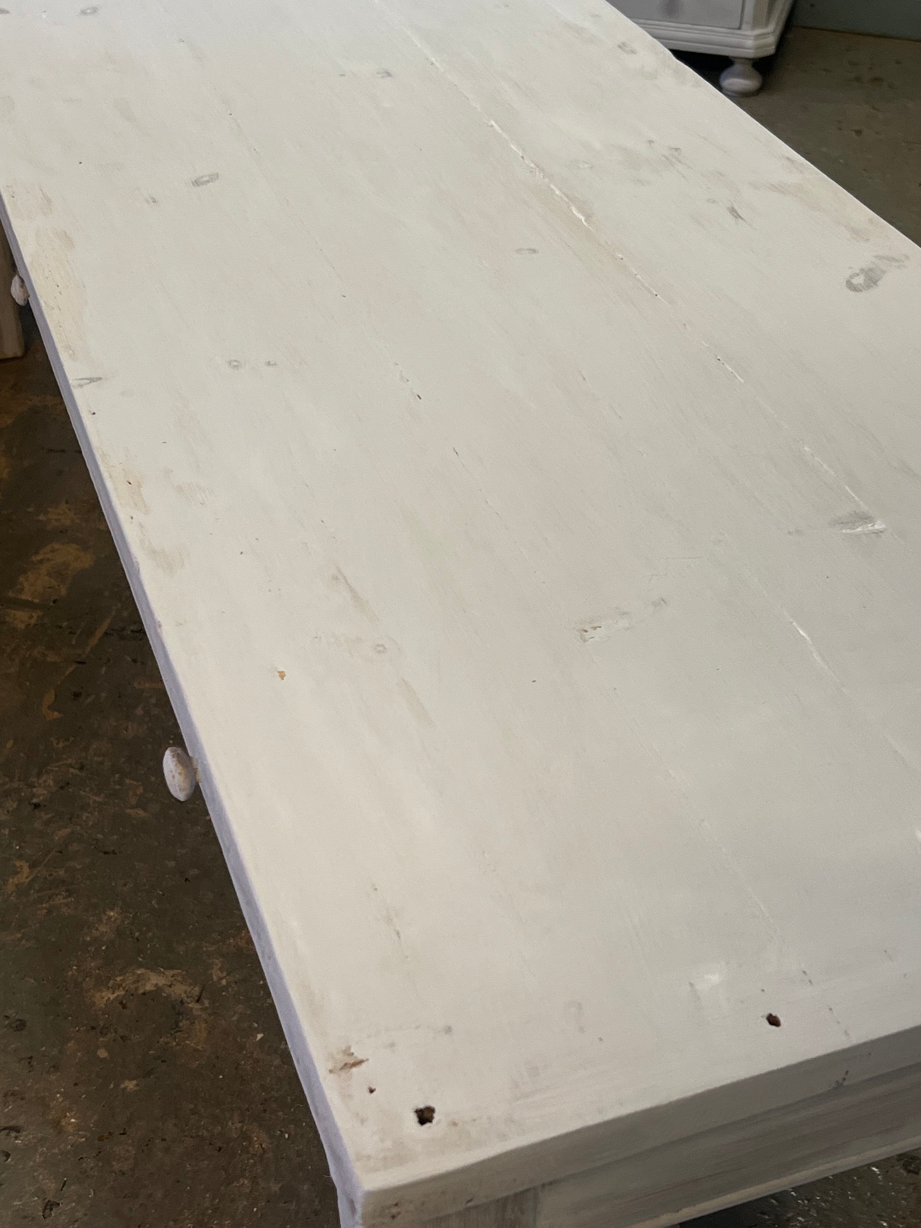 Table de communauté patinée