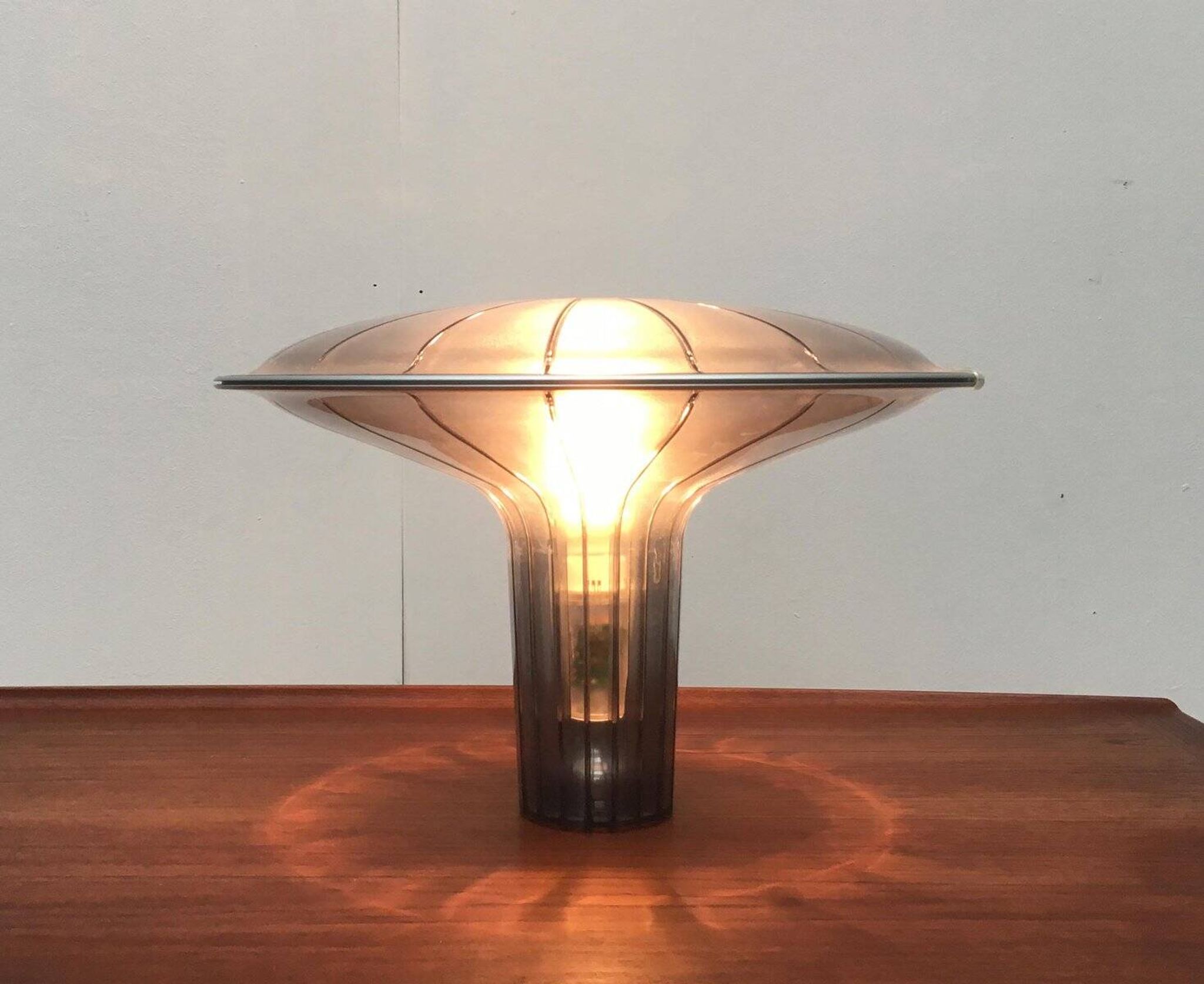 Contemporary Italian table lamp model Agaricon D36 by Ross Lovegrove for Luceplan.