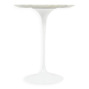 Table d'appoint par Eero