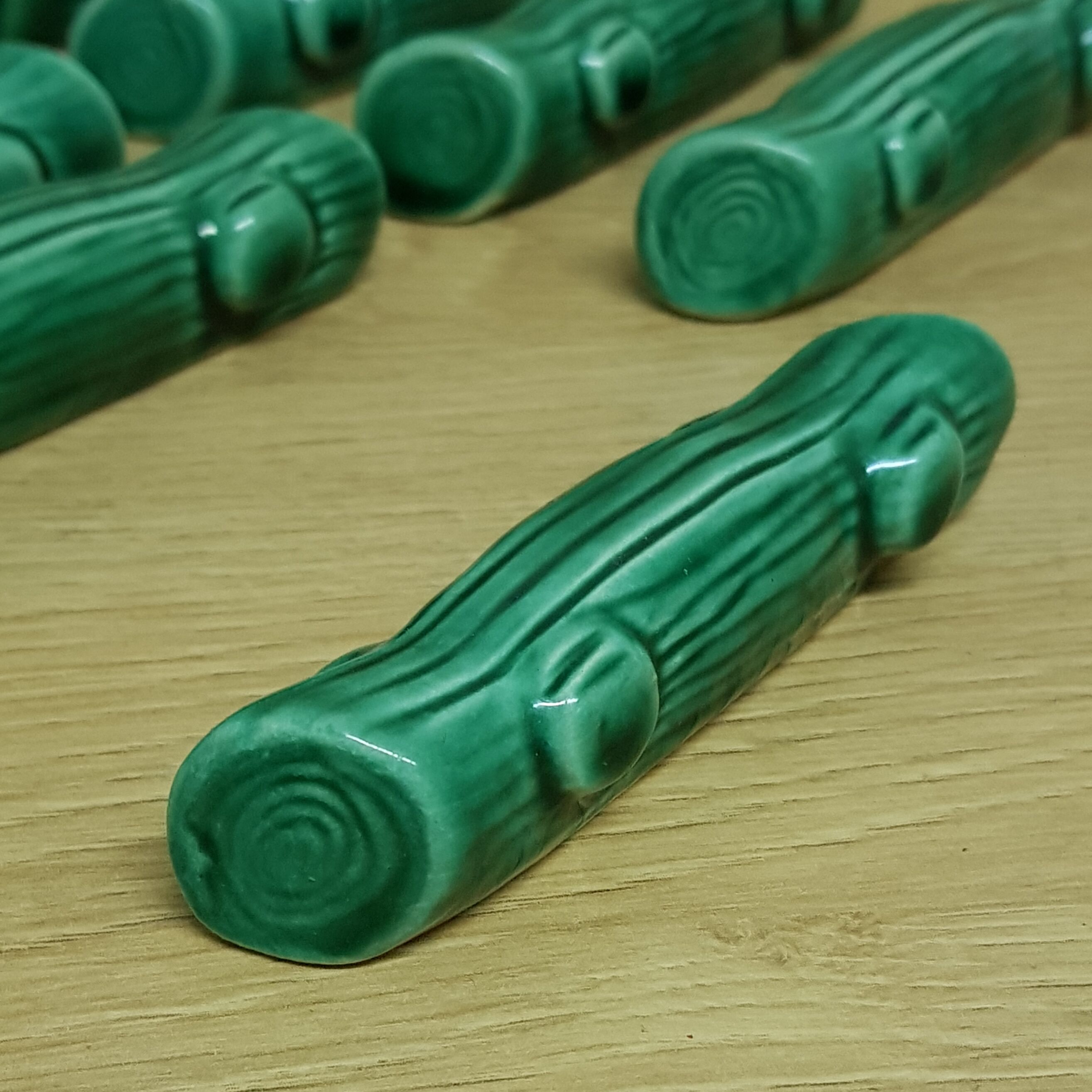 12 ceramic knife holder