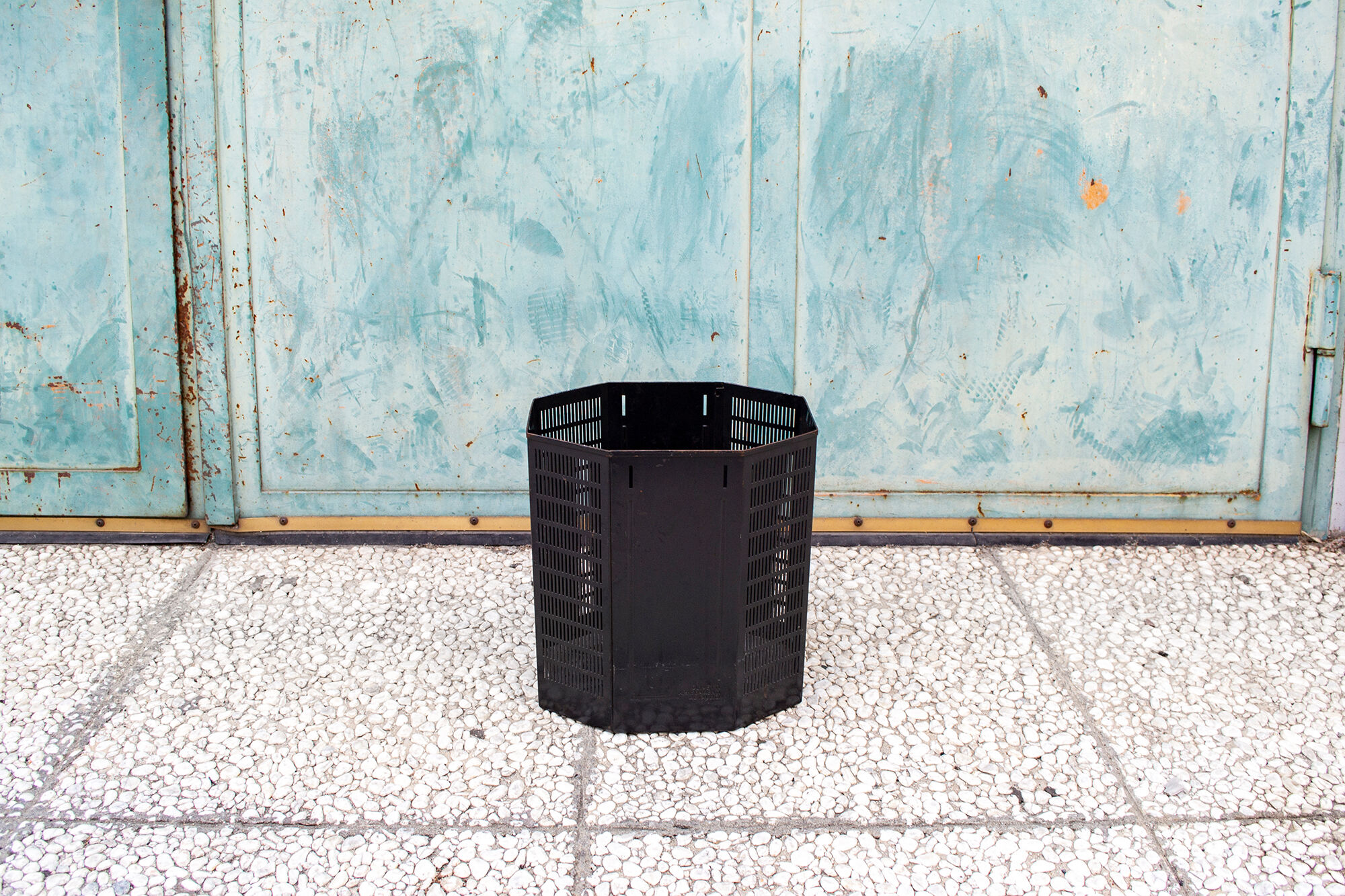 Arco desk basket by BBPR for Olivetti Synthesis Italia Anni '60