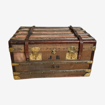 Travel trunk late nineteenth century