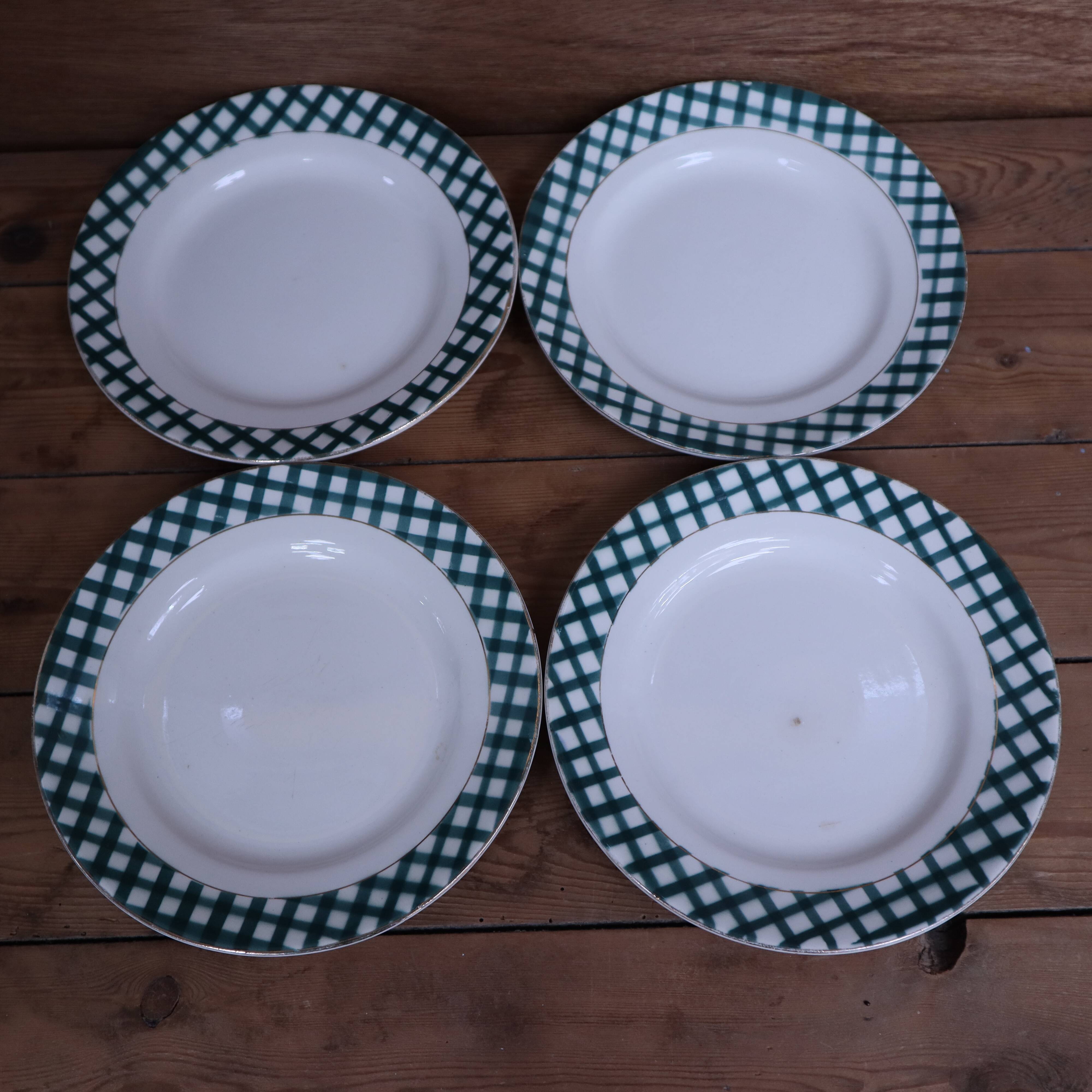 4 dessert plates Sarreguemines and Digoin Scottish