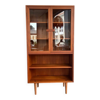 Dyrlund display cabinet