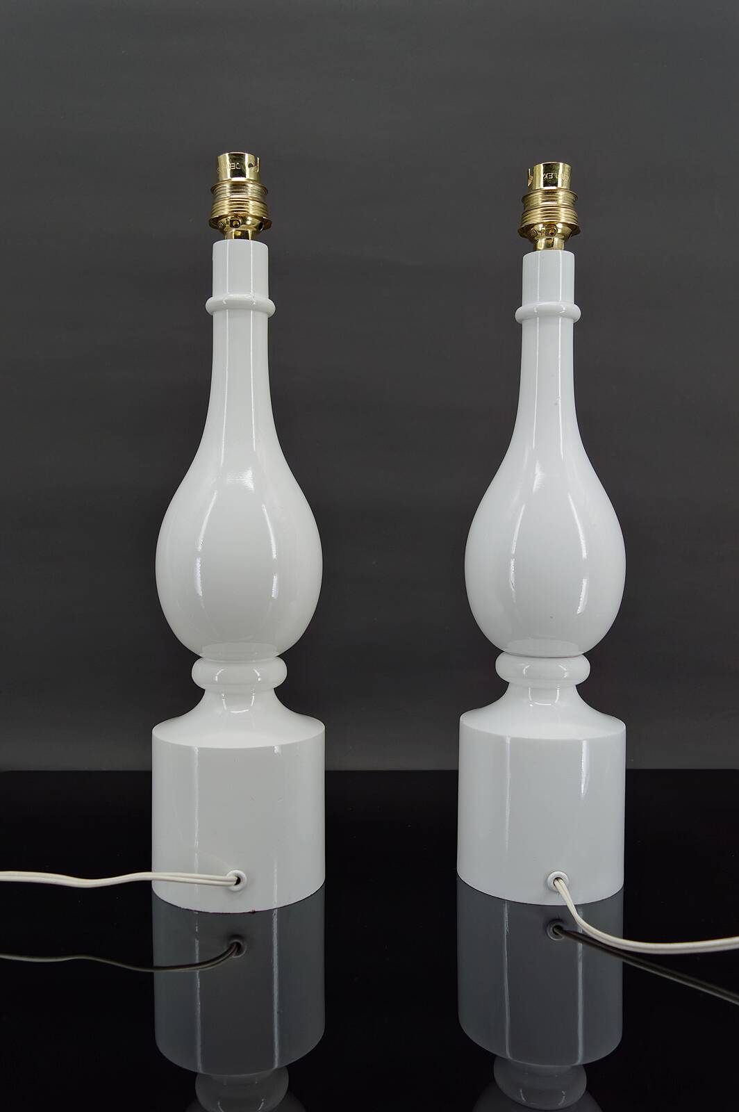 Pair of white lamps by Philippe Capelle, France, Circa 1970