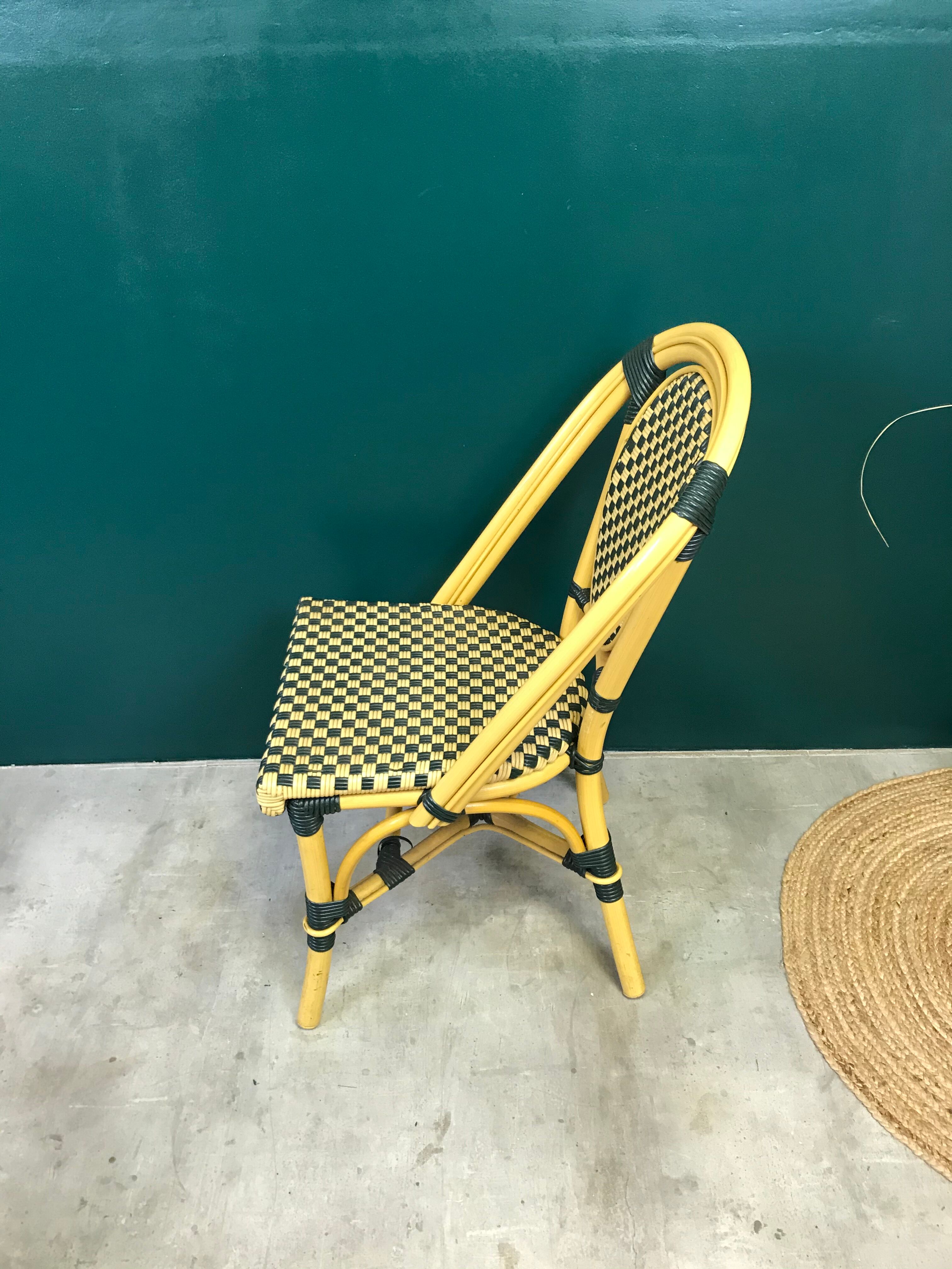 Série de 4 chaises de terrasse parisienne