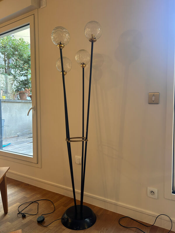 Grand Lampadaire Vintage 4 Feux - Métal Noir, Laiton & Globes en Verre