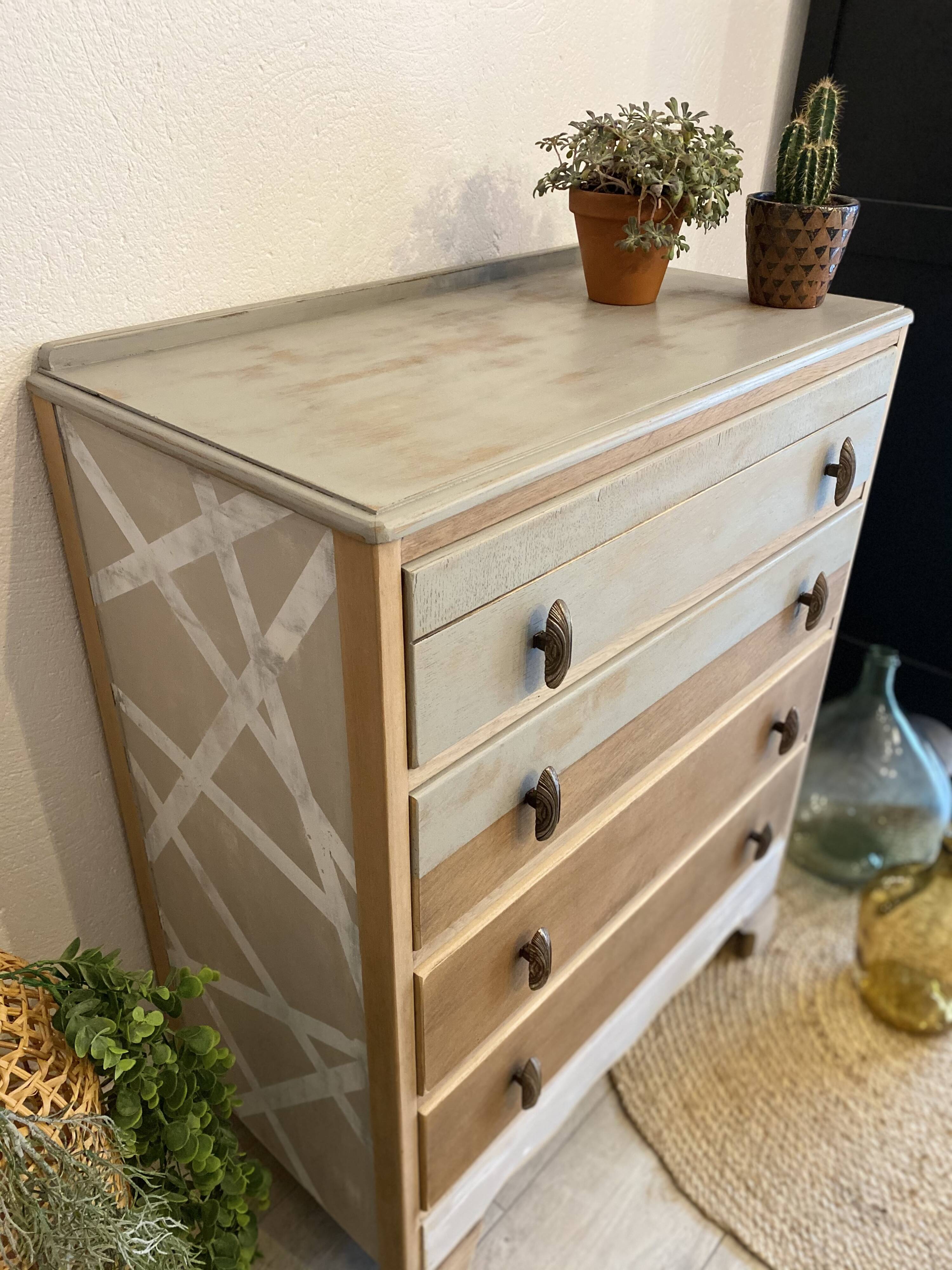 English dresser