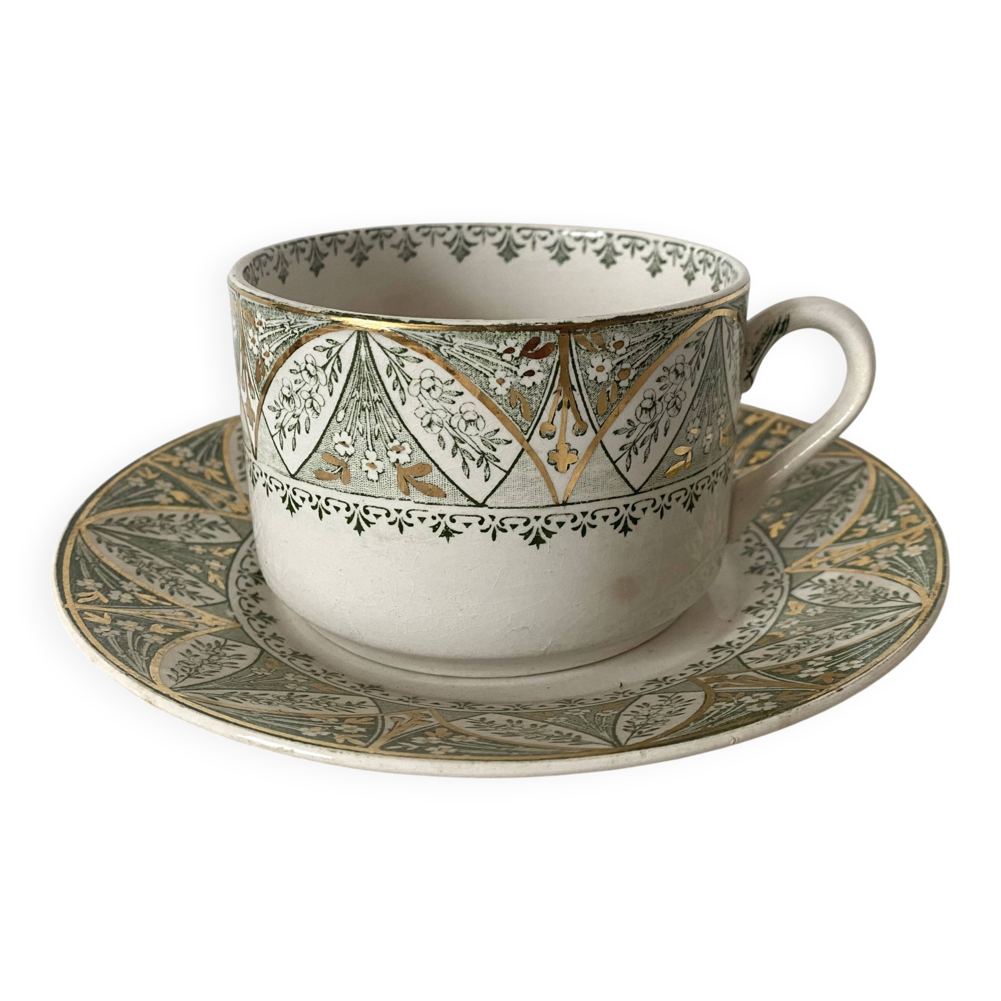 Large cup and saucer in Creil and Montereau ironstone.