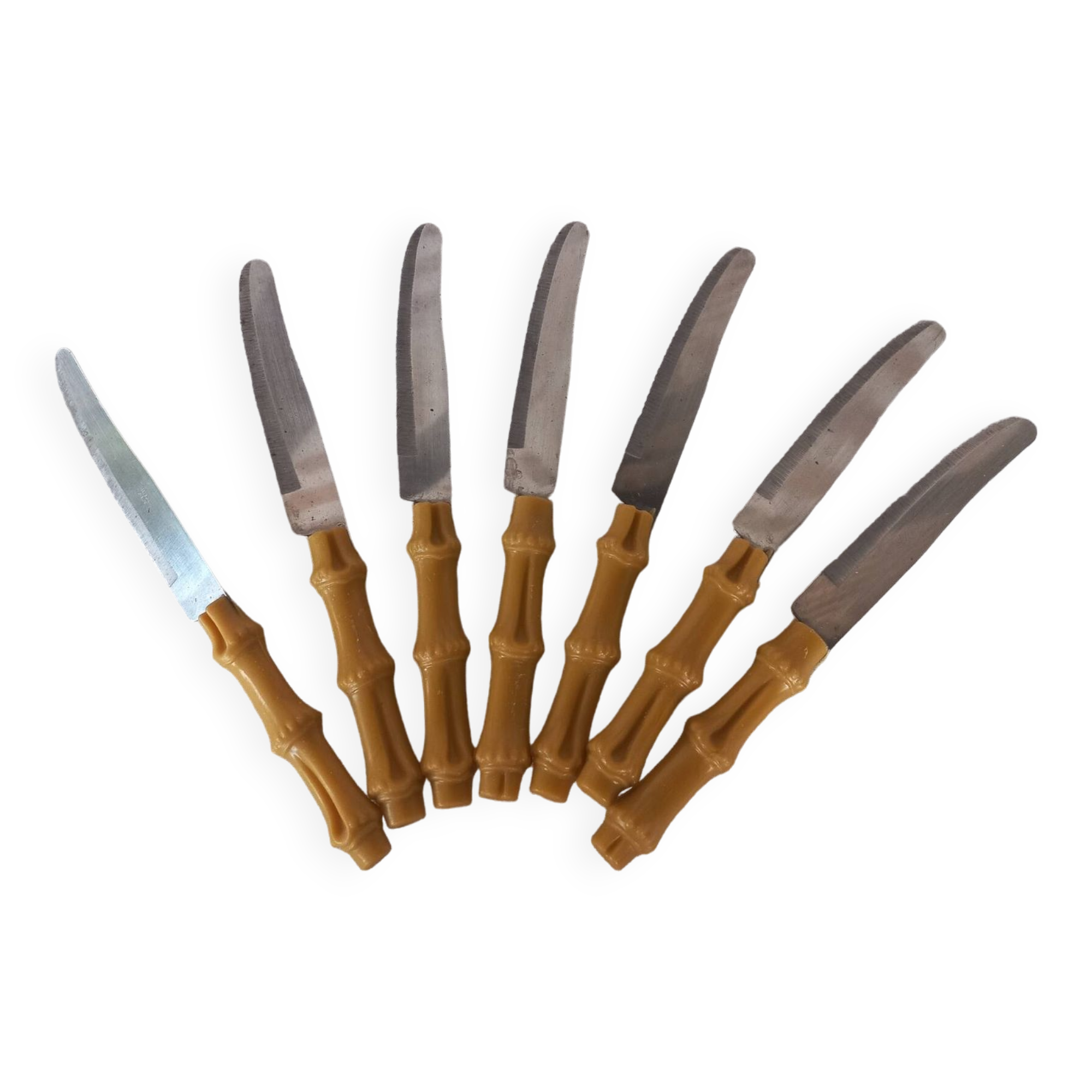 Set of 7 vintage knives
