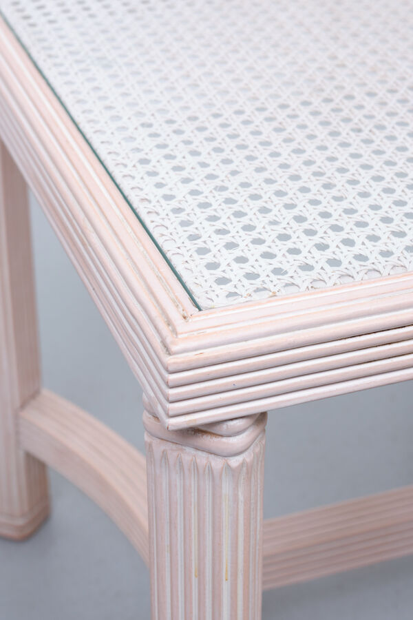 Tables d’appoint en osier des années 1970 France