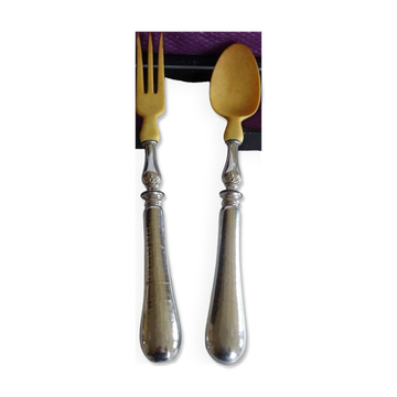 Couverts à salade en argent et corne