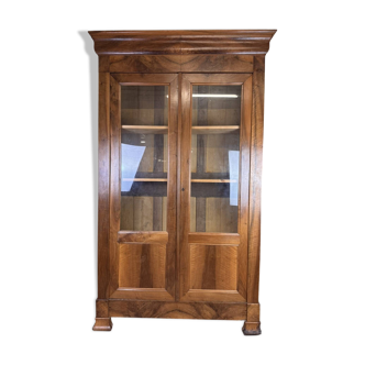Superb Louis Philippe period bookcase in walnut circa 1830