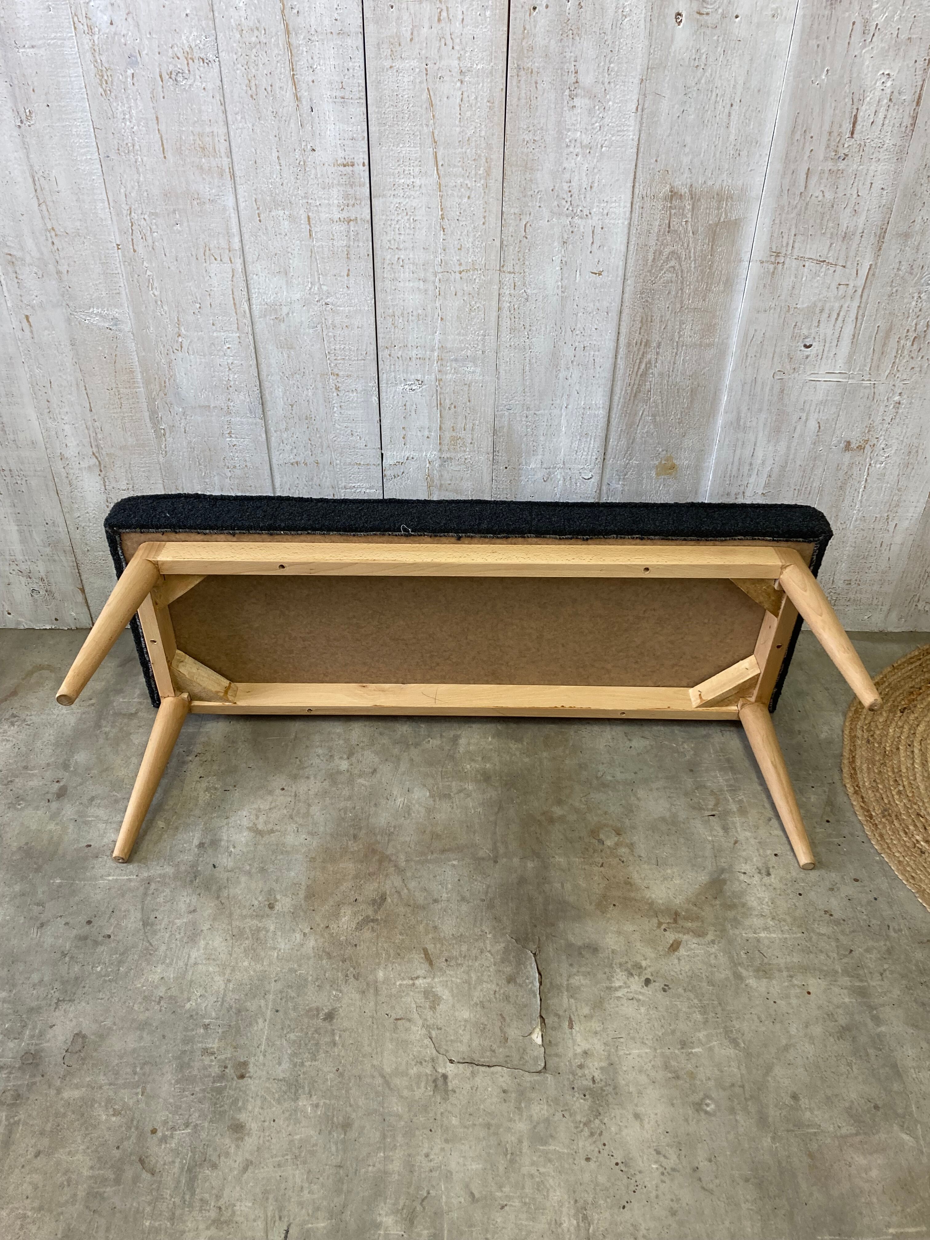 Bench with Scandinavian line