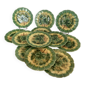 12 assiettes barbotine