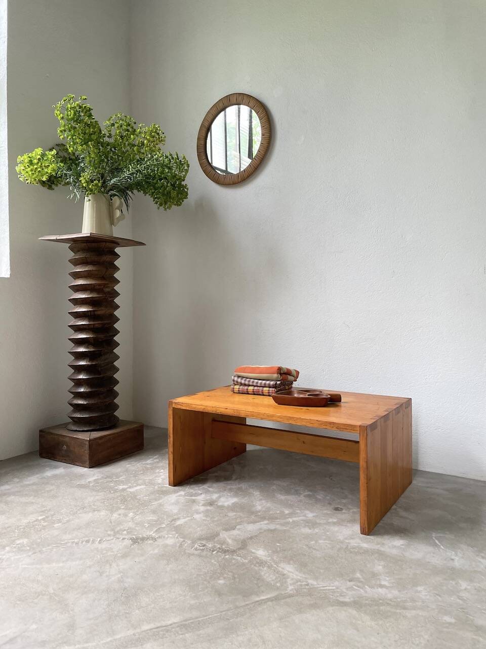 Maison Regain pine coffee table