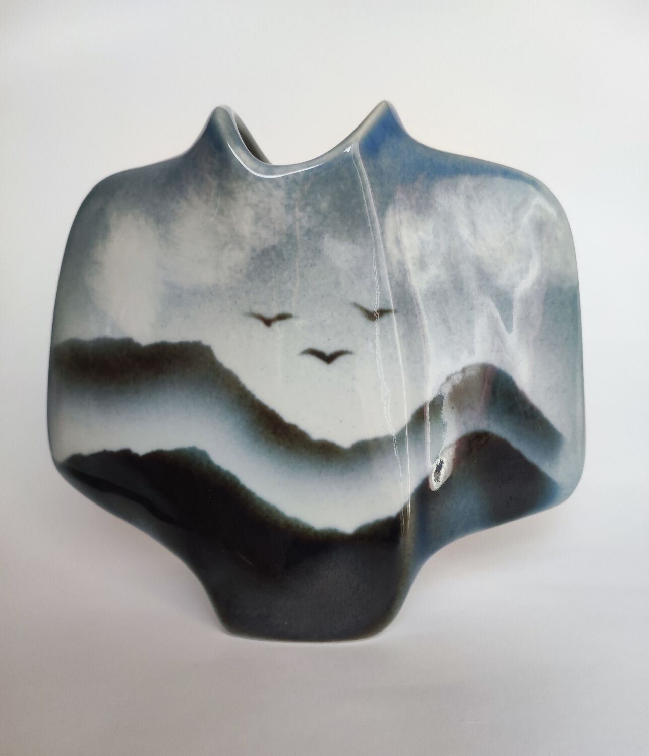 Virebent vase model Lebe