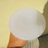 Vase en opaline ancien