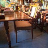 Victorian Mahogany Gateleg Table, 19th Century