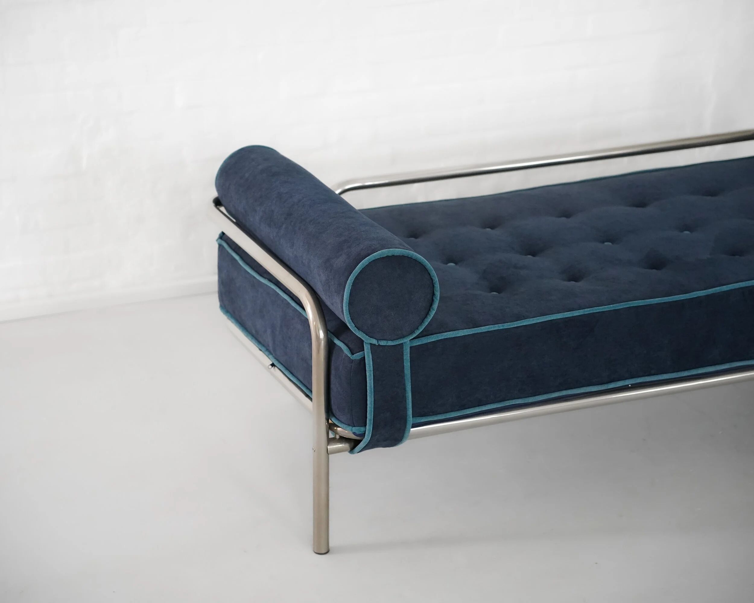 Locus Solus daybed by Gae Aulenti for Poltronova