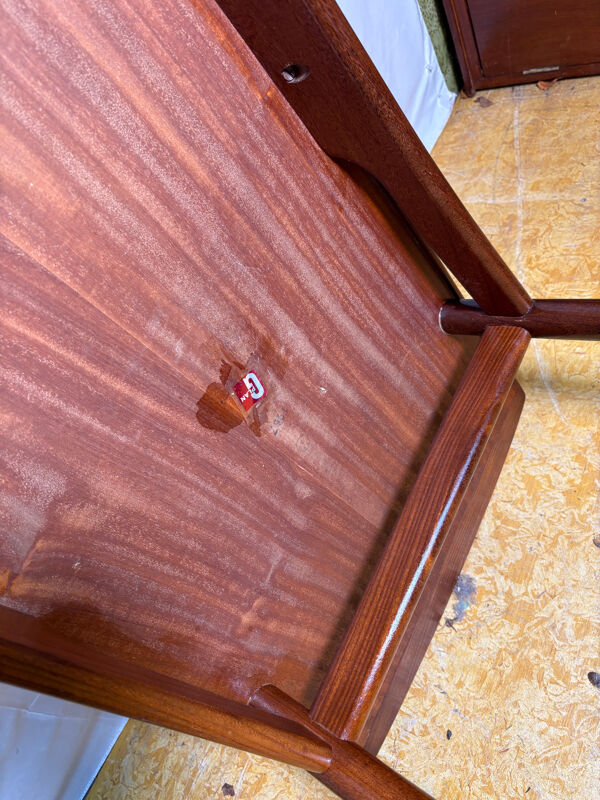 Table basse G-Plan Brasilia en teck et afromosia, années 1960. Cette élégante table basse