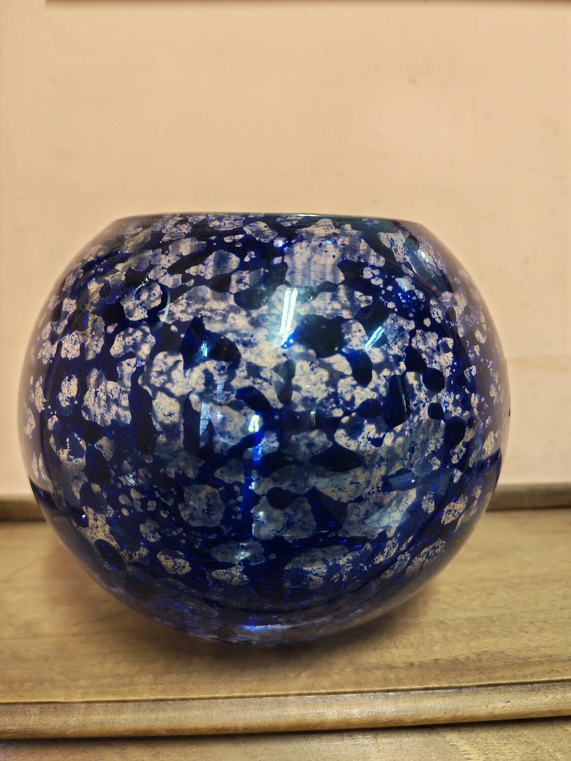 Klein blue Murano vase