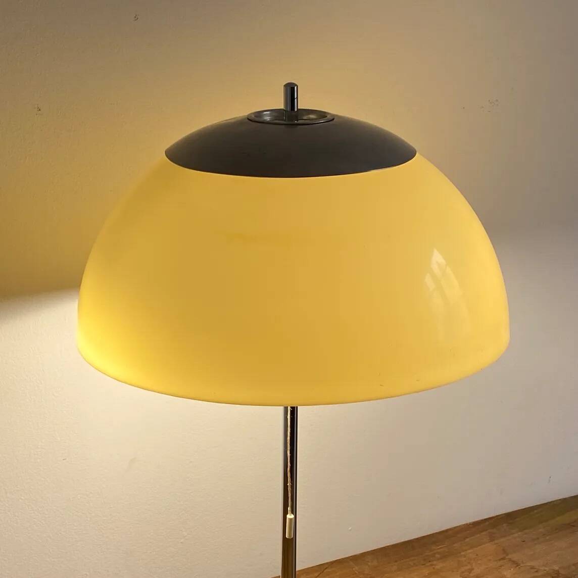 Lampe champignon unilux. 1970. space age.