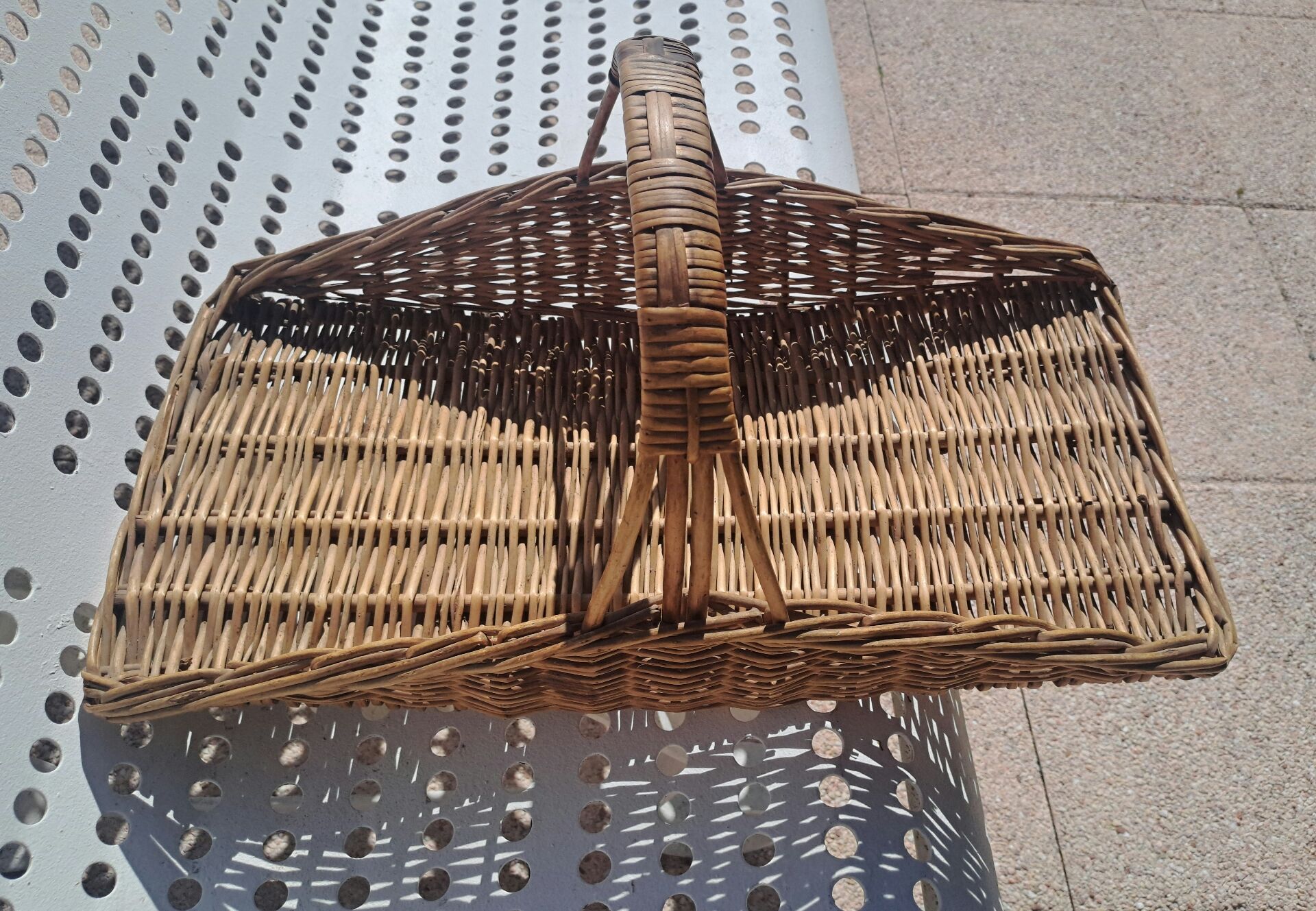 Wicker basket