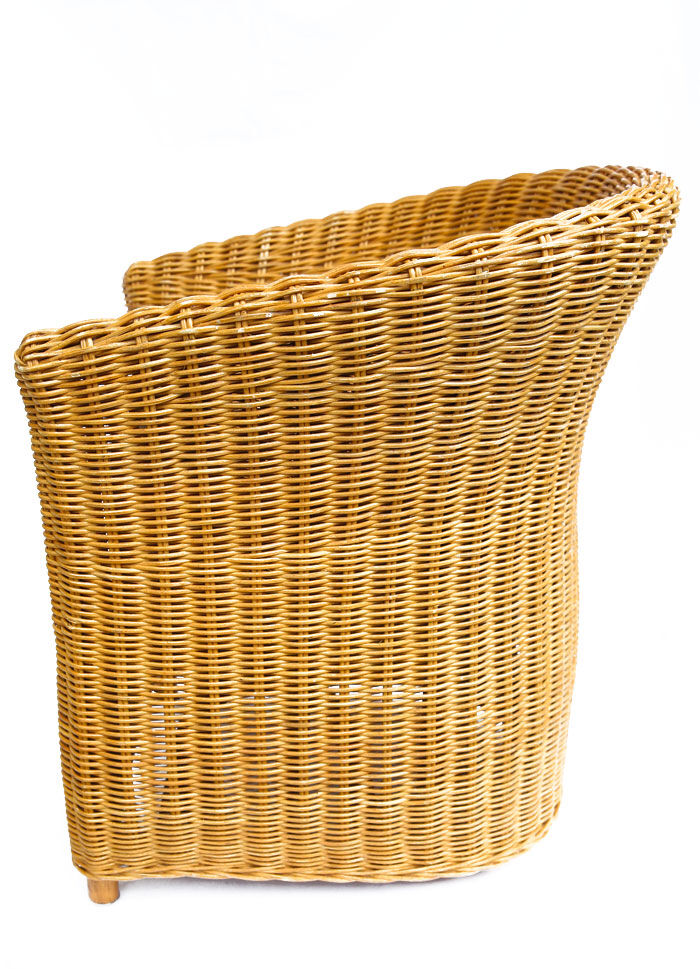 Fauteuil en osier pour enfant